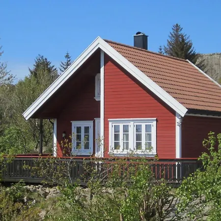 Pet Friendly In Spangereid With Wifi